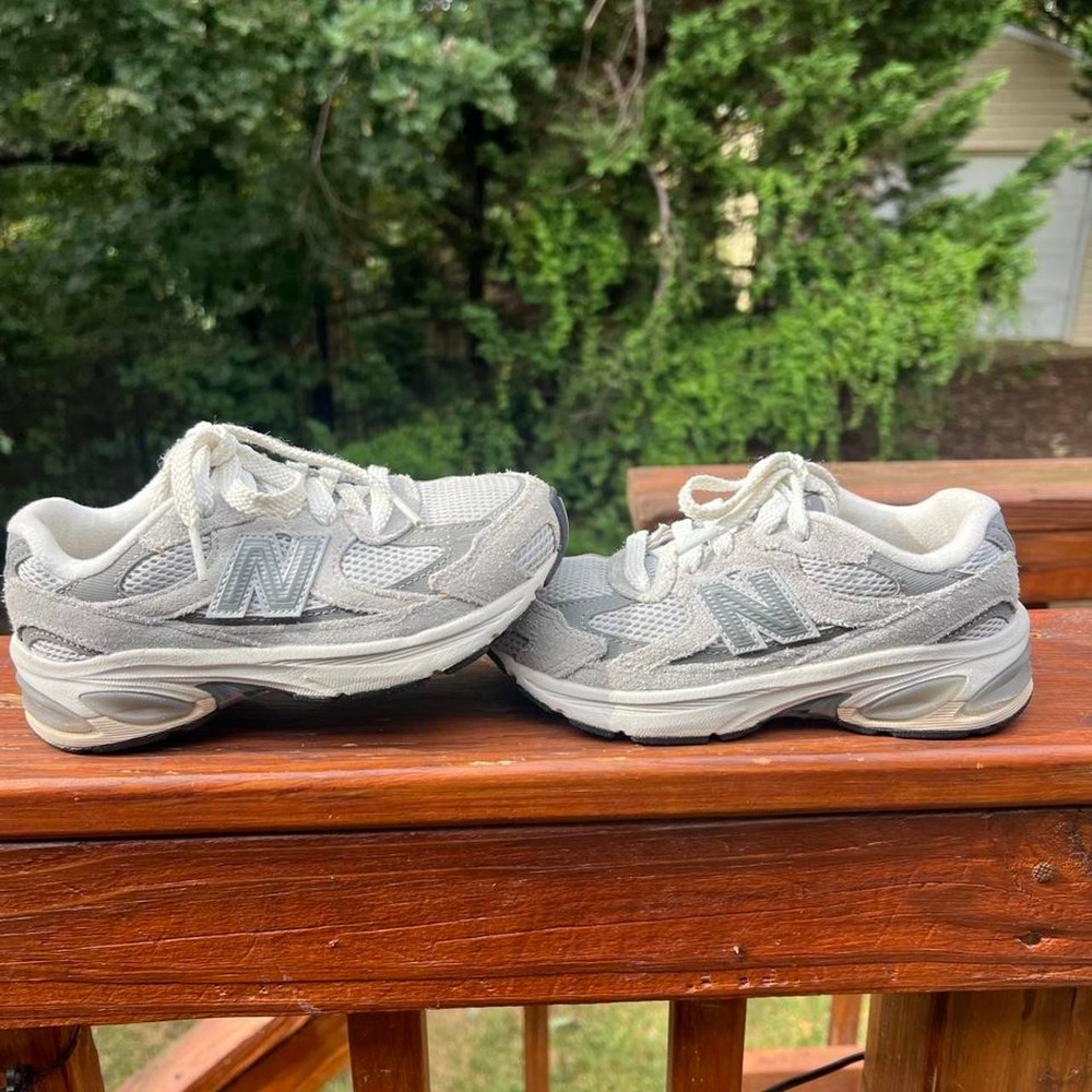 New Balance 2010 Lace Youth 13 Rain Cloud Harbor Grey White Running Sneakers